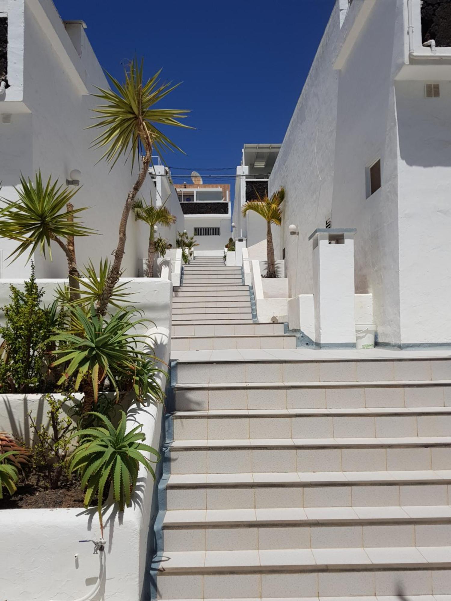 Stunning 2 Bedroom Duplex Close To Main Beach With Seaviews Puerto del Carmen  Eksteriør billede